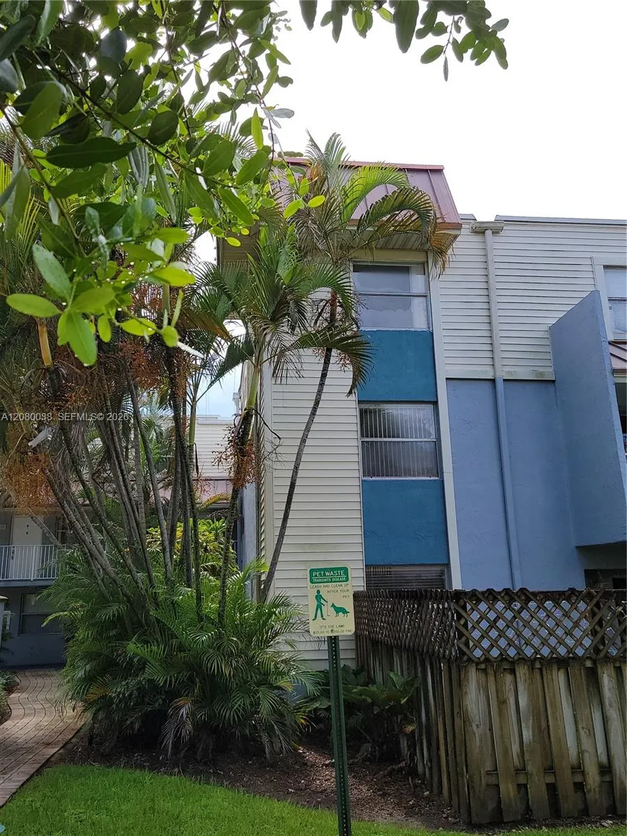 4600 SW 67th Ave #248 Miami, FL 33155