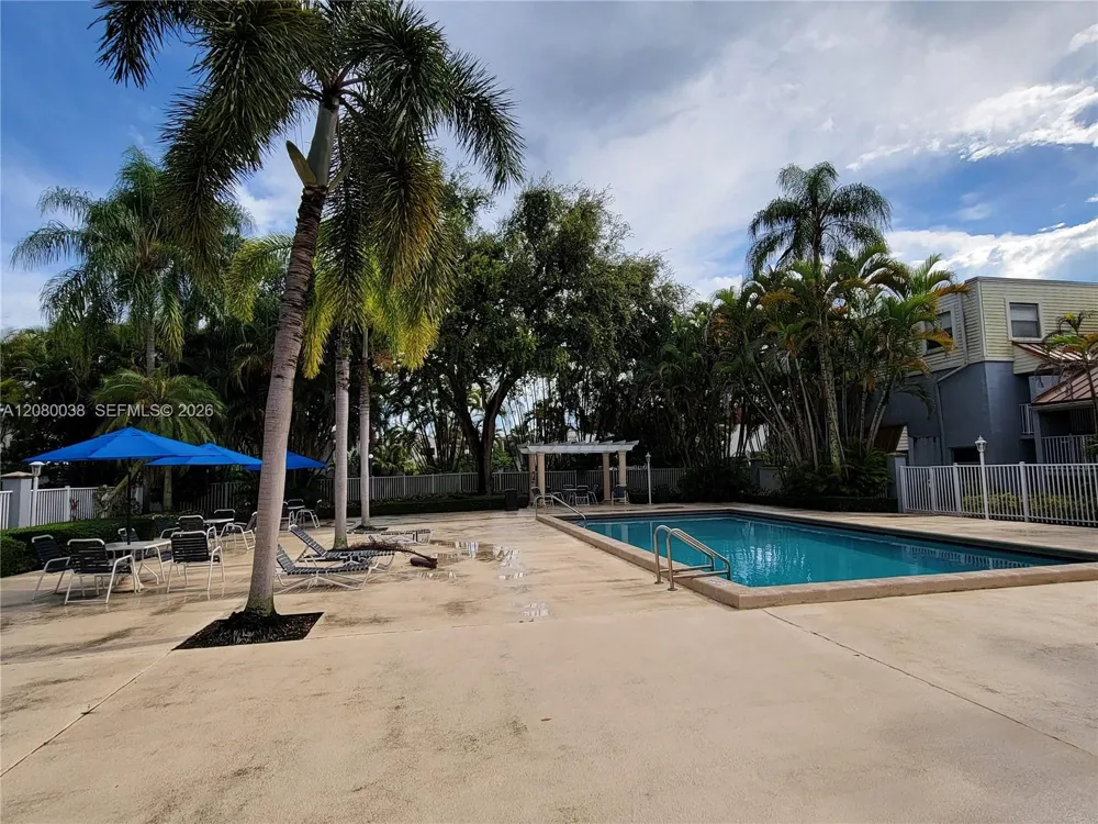 4600 SW 67th Ave #248 Miami, FL 33155