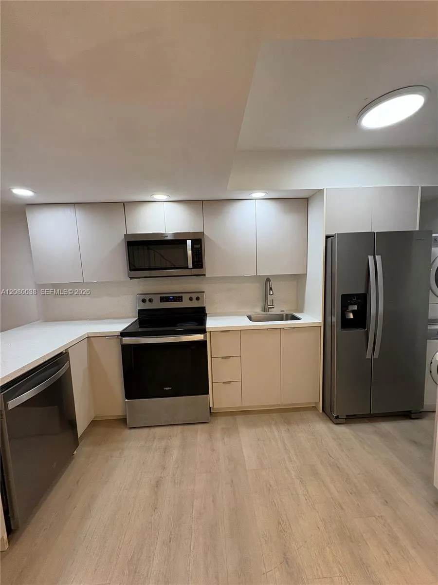 4600 SW 67th Ave #248 Miami, FL 33155