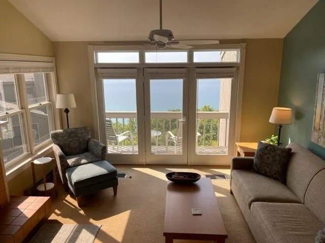 Pinnacle Place Glen Arbor Township, MI 49636