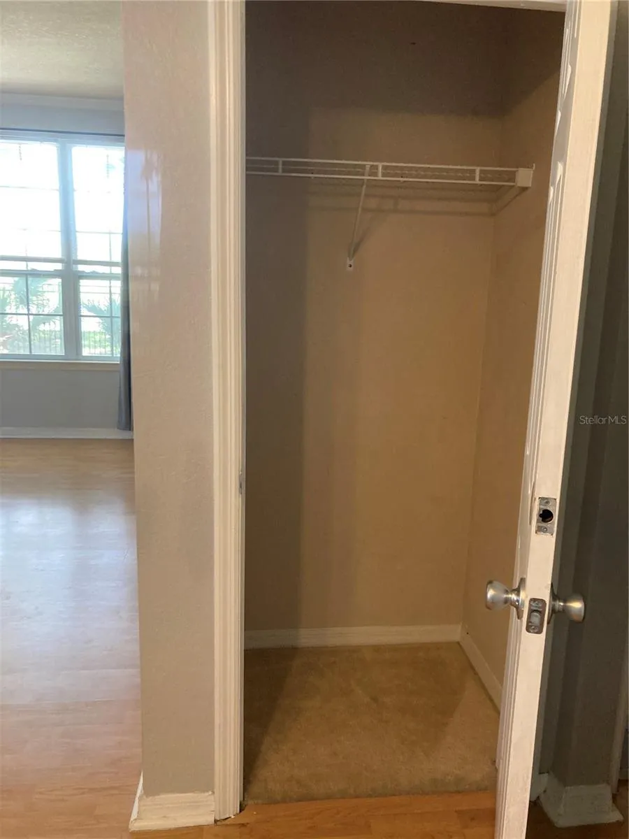 5541 ROSEHILL ROAD #101 Sarasota, FL 34233