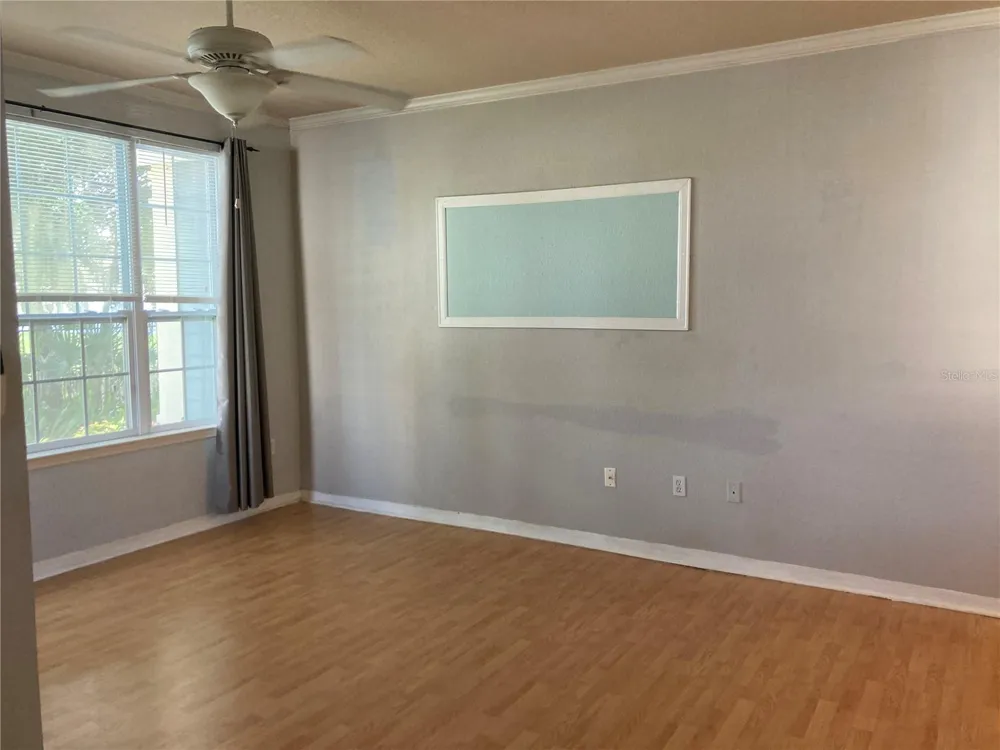 5541 ROSEHILL ROAD #101 Sarasota, FL 34233