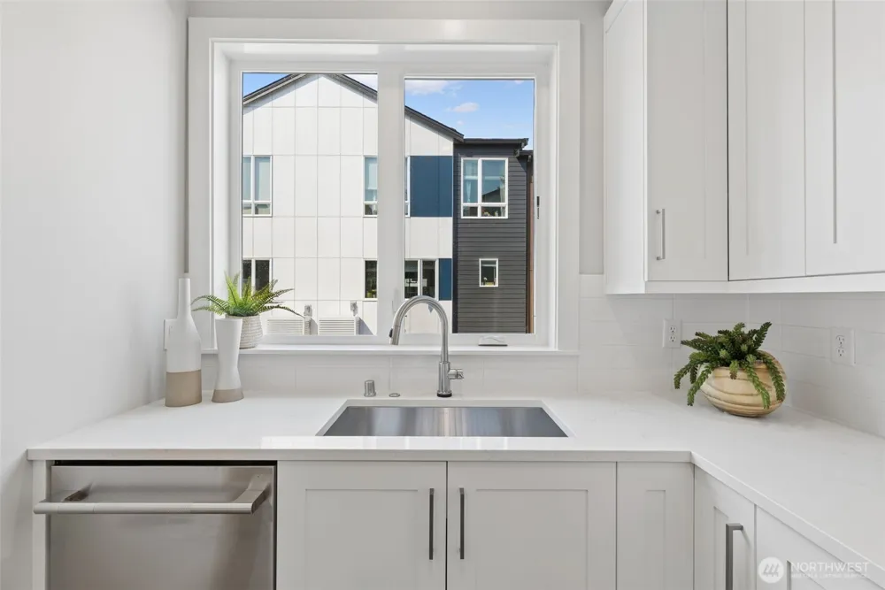 12207 137th Place NE #2603 Redmond, WA 98052