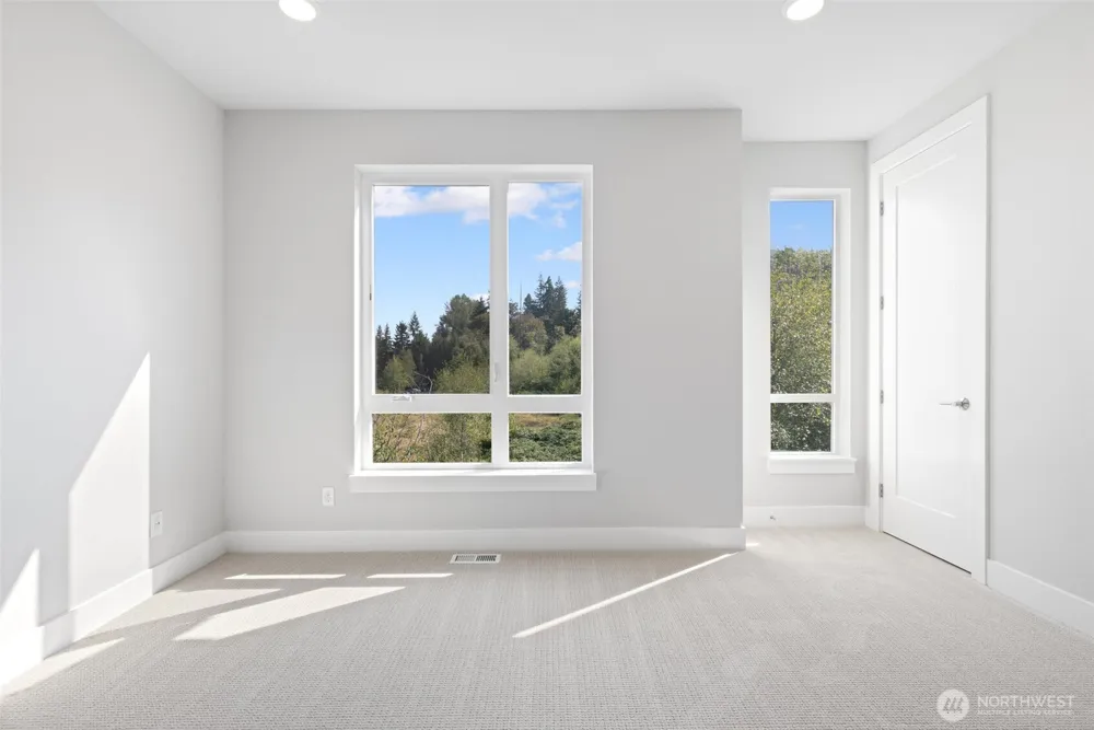 12207 137th Place NE #2603 Redmond, WA 98052
