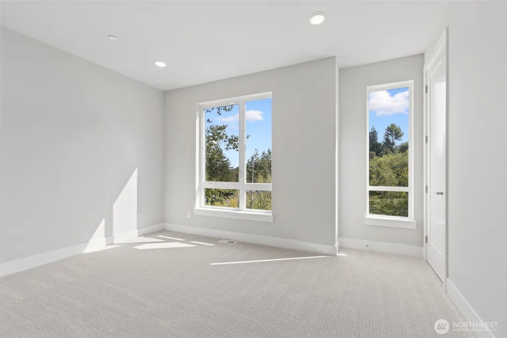 12207 137th Place NE #2603 Redmond, WA 98052