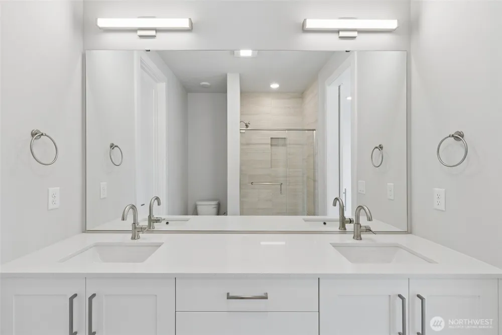 12207 137th Place NE #2603 Redmond, WA 98052