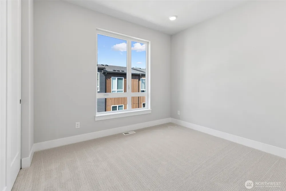 12207 137th Place NE #2603 Redmond, WA 98052