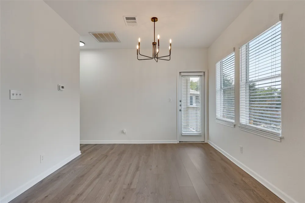 7501 Shadowridge Run #105 Austin, TX 78749