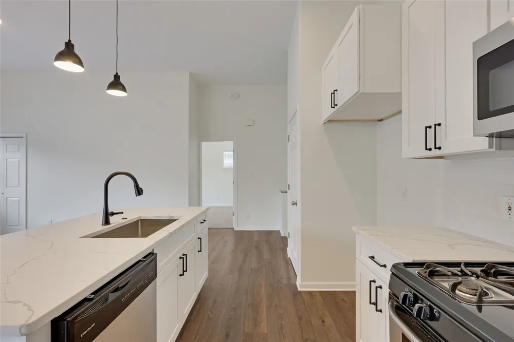 7501 Shadowridge Run #105 Austin, TX 78749