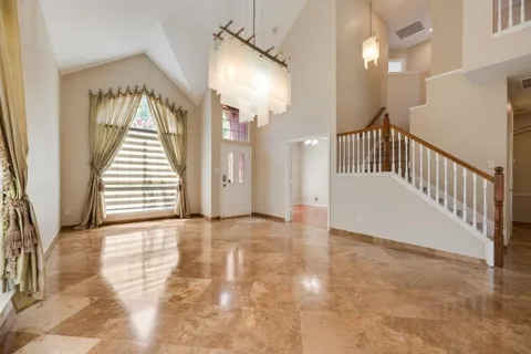 4341 Palmdale Drive