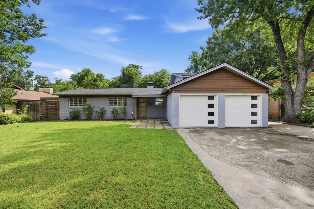 7248 Walling Lane Dallas, TX 75231