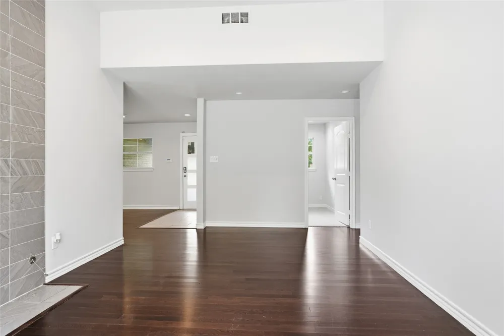 7248 Walling Lane Dallas, TX 75231