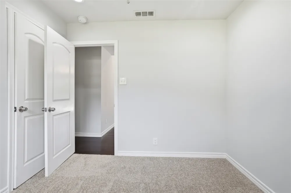 7248 Walling Lane Dallas, TX 75231