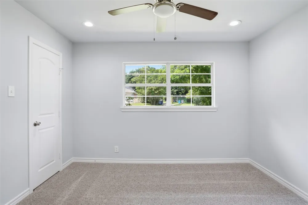 7248 Walling Lane Dallas, TX 75231