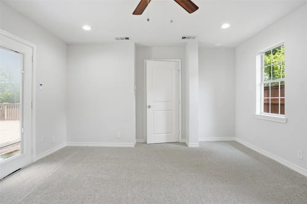 7248 Walling Lane Dallas, TX 75231