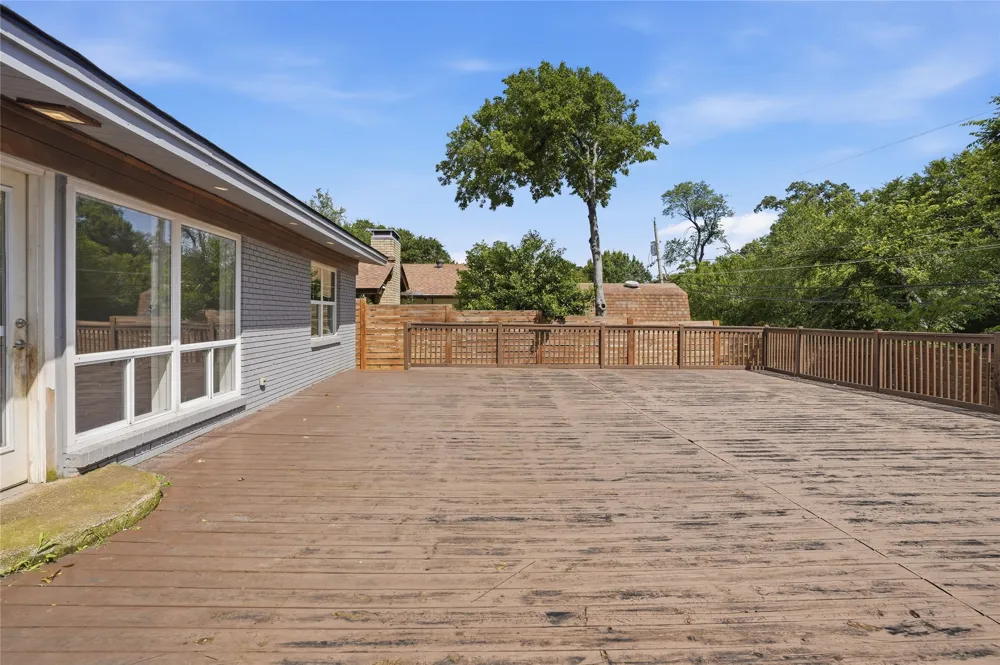 7248 Walling Lane Dallas, TX 75231