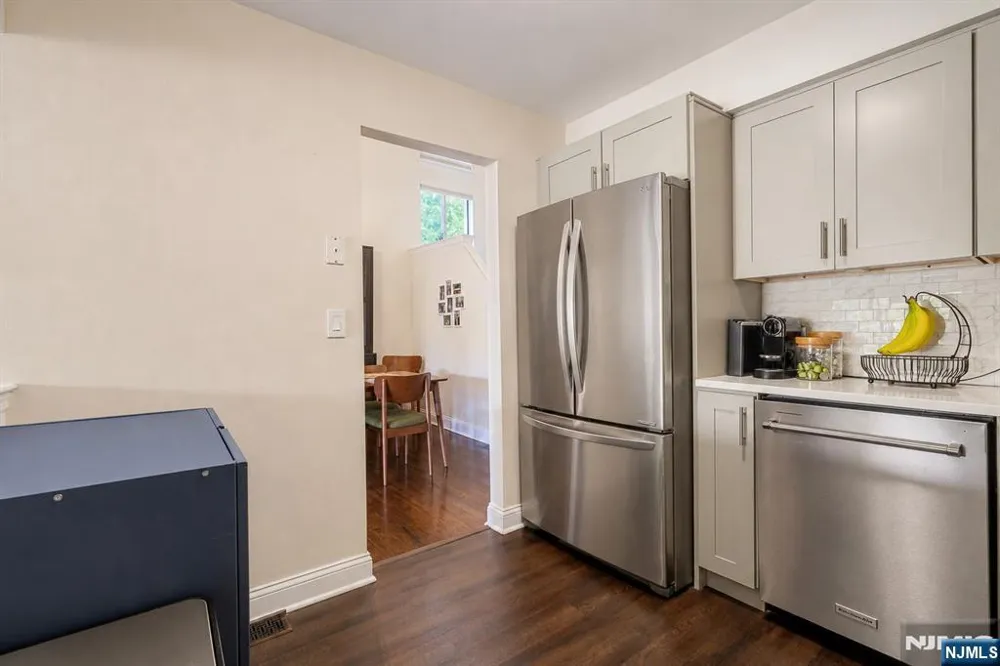 1 Mt Vernon Verona, NJ 07044