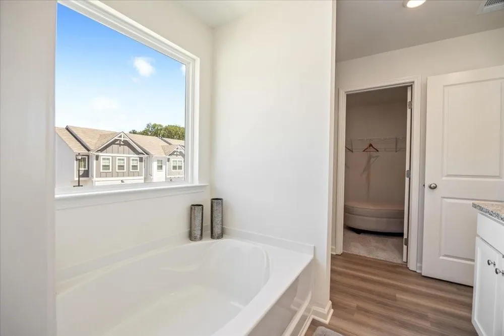 1918 Christine Way #112 Conyers, GA 30013