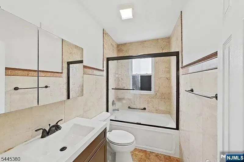 149 Speer Avenue 1 Clifton, NJ 07013