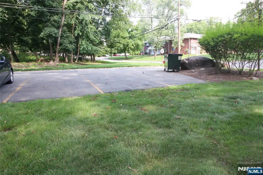 216 Washington Drive 216 Ramsey, NJ 07446