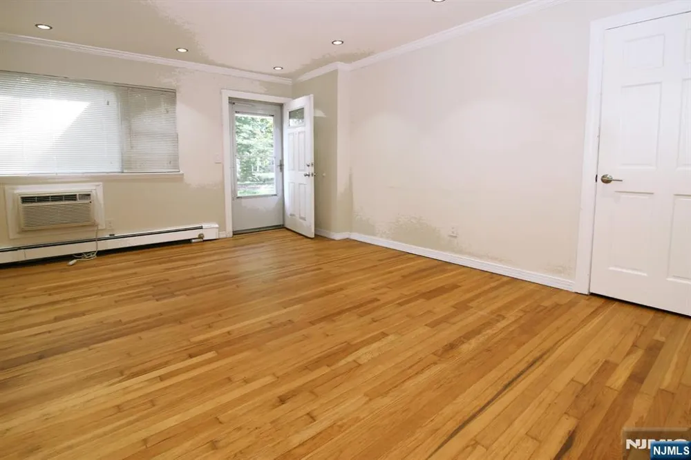 216 Washington Drive 216 Ramsey, NJ 07446