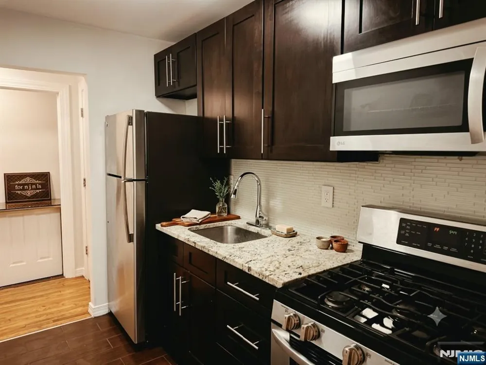 216 Washington Drive 216 Ramsey, NJ 07446