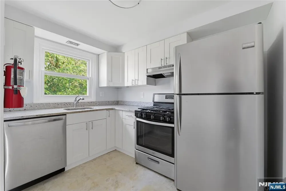 55 Marconi Street 2 Clifton, NJ 07013