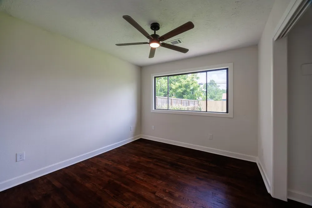 5618 Southbrook Street Houston, TX 77033