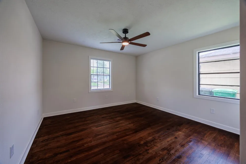 5618 Southbrook Street Houston, TX 77033