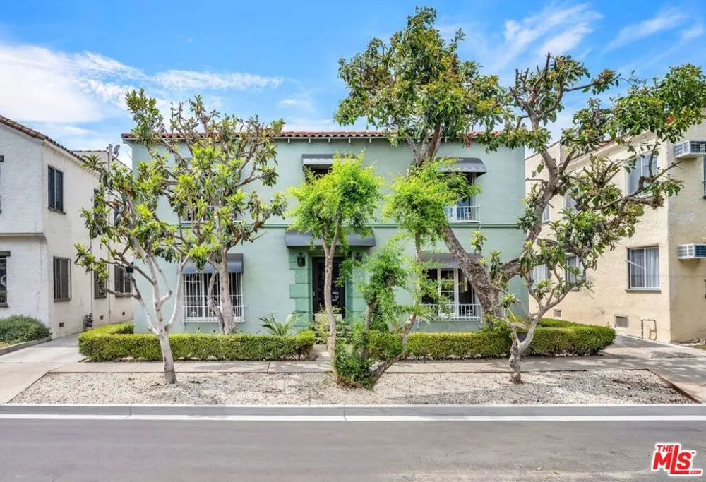 331 Ogden Drive Los Angeles, CA 90036