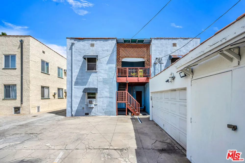 331 Ogden Drive Los Angeles, CA 90036