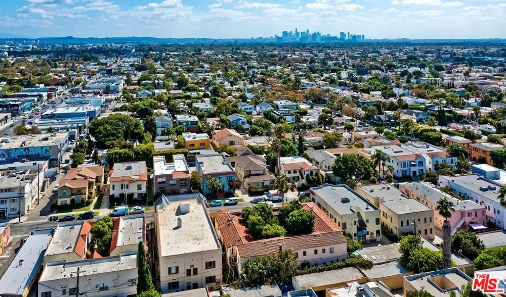 331 Ogden Drive Los Angeles, CA 90036