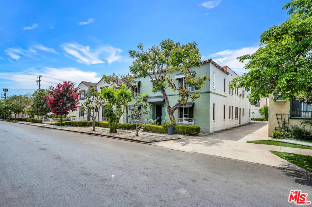 331 Ogden Drive Los Angeles, CA 90036