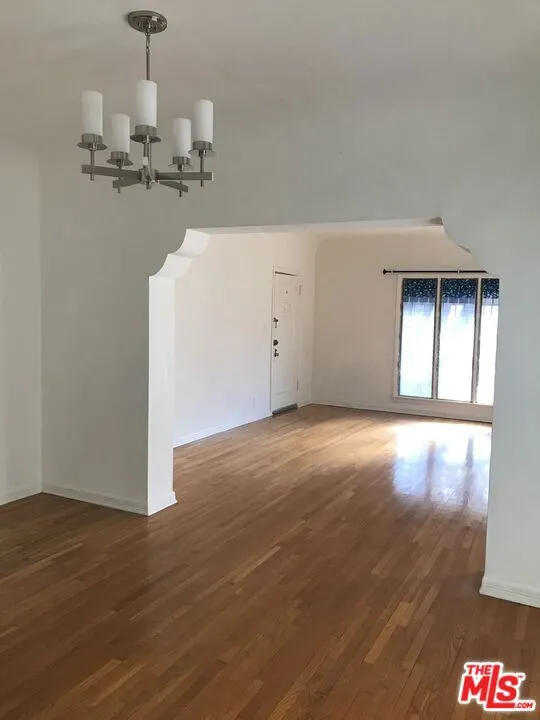 331 Ogden Drive Los Angeles, CA 90036