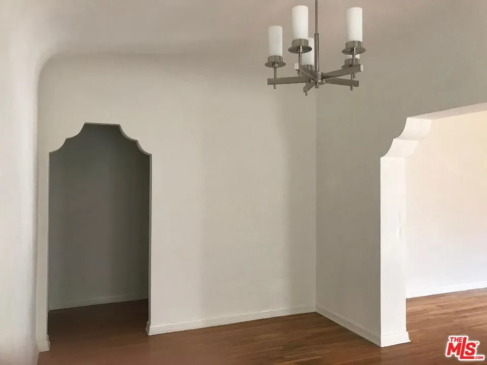 331 Ogden Drive Los Angeles, CA 90036