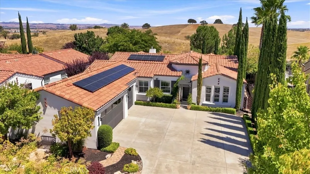 951 Vista Cerro Drive Paso Robles, CA 93446
