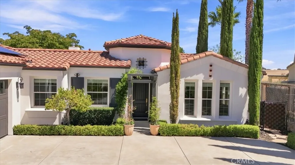 951 Vista Cerro Drive Paso Robles, CA 93446