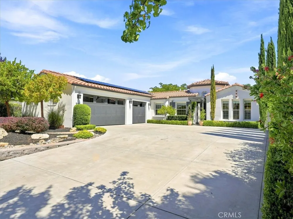 951 Vista Cerro Drive Paso Robles, CA 93446
