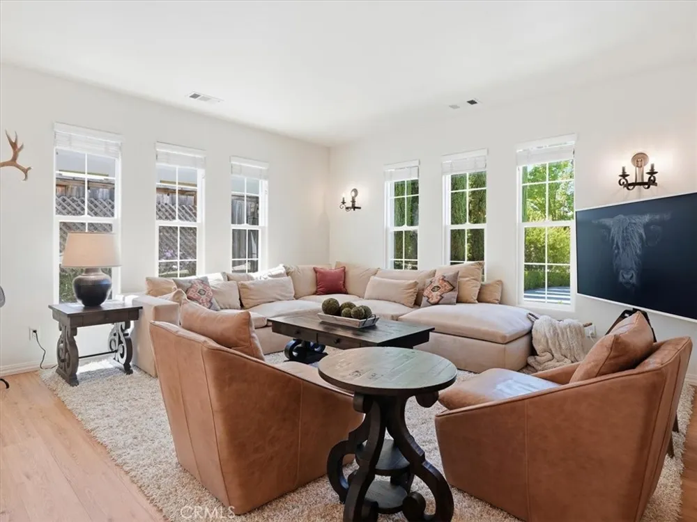951 Vista Cerro Drive Paso Robles, CA 93446