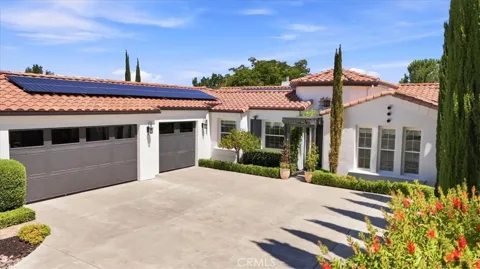 951 Vista Cerro Drive