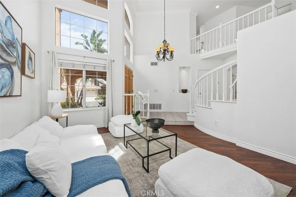 36 Tanglewood Aliso Viejo, CA 92656