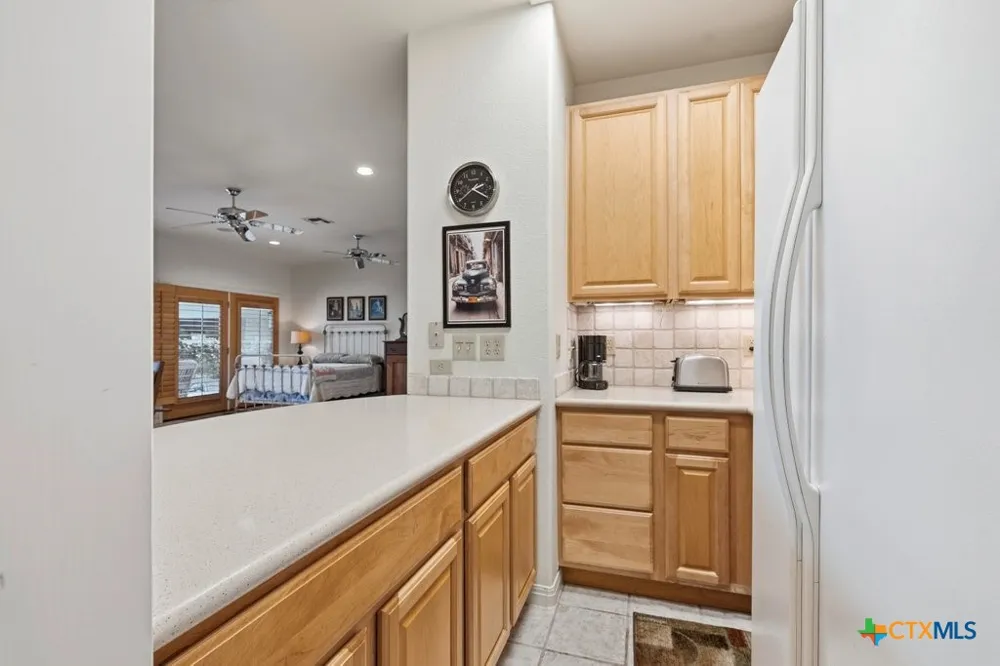 107 Palmkey Street McQueeney, TX 78123