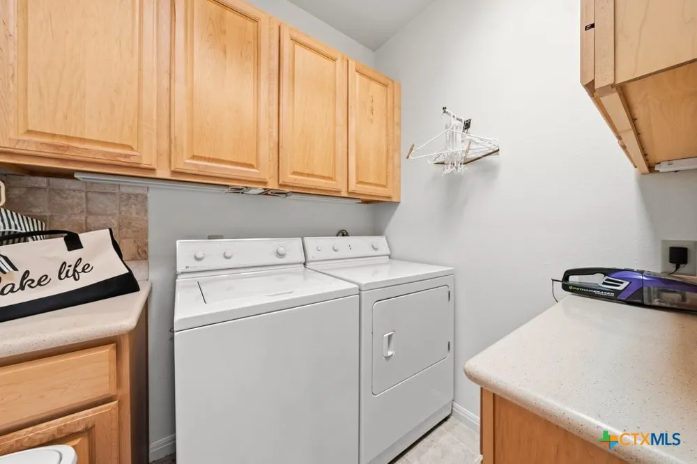 107 Palmkey Street McQueeney, TX 78123