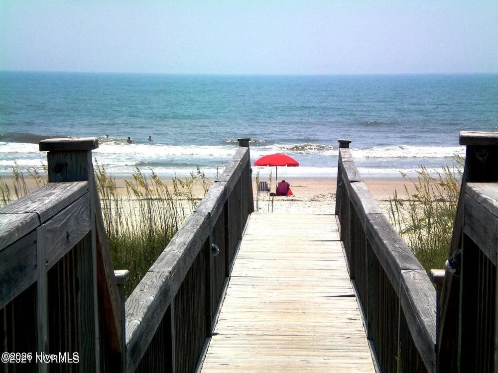 515 Fairway Drive W Sunset Beach, NC 28468