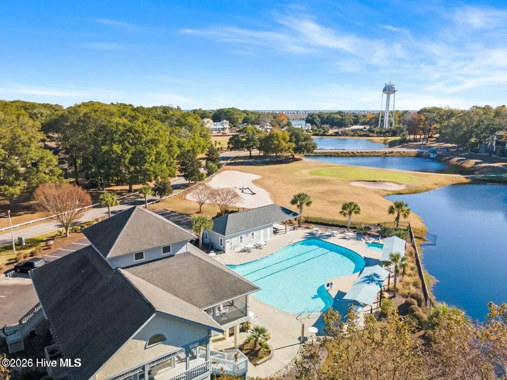 515 Fairway Drive W Sunset Beach, NC 28468
