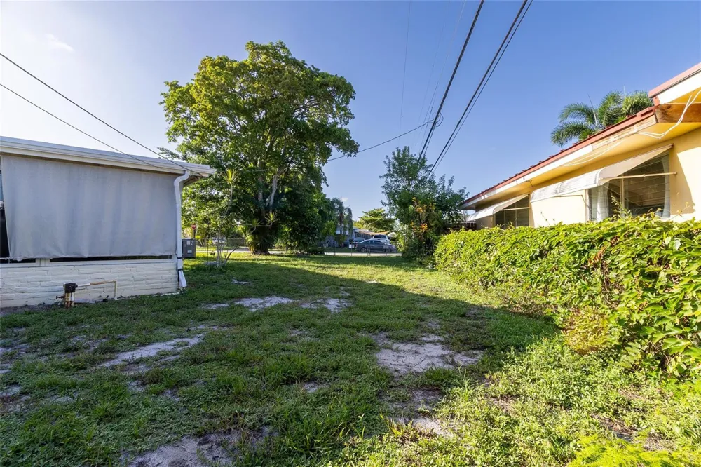4720 Andrews Avenue Oakland Park, FL 33309
