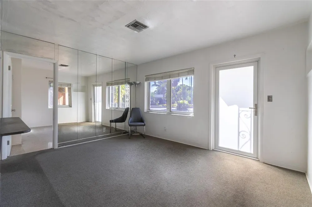 4720 Andrews Avenue Oakland Park, FL 33309