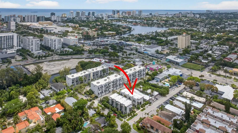 1044 VICTORIA PARK ROAD Fort Lauderdale, FL 33304
