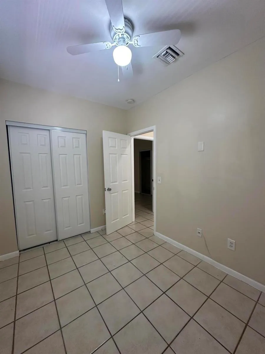 1791 JUNO ROAD #5 North Palm Beach, FL 33408