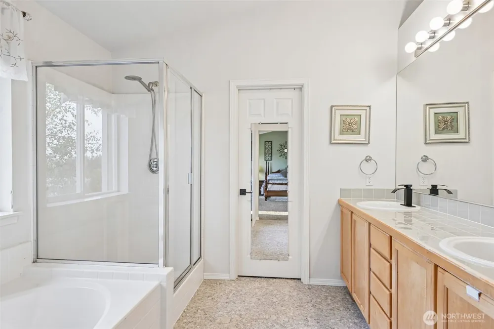 6326 Rebecca Avenue SE Auburn, WA 98092